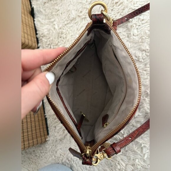 BRAHMIN MINI DUXBURY CROSSBODY-Croc-Embossed Leather Crossbody Bag - Picture 6 of 9